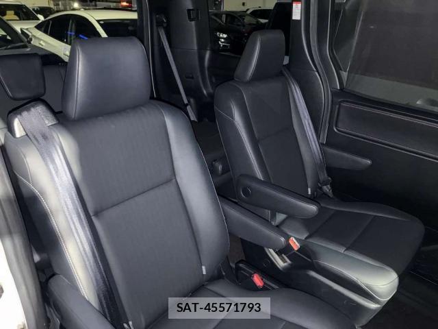 Toyota ESQUIRE 2016-07 8649286-6