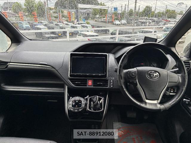 Toyota ESQUIRE 2017-07 8649498-10