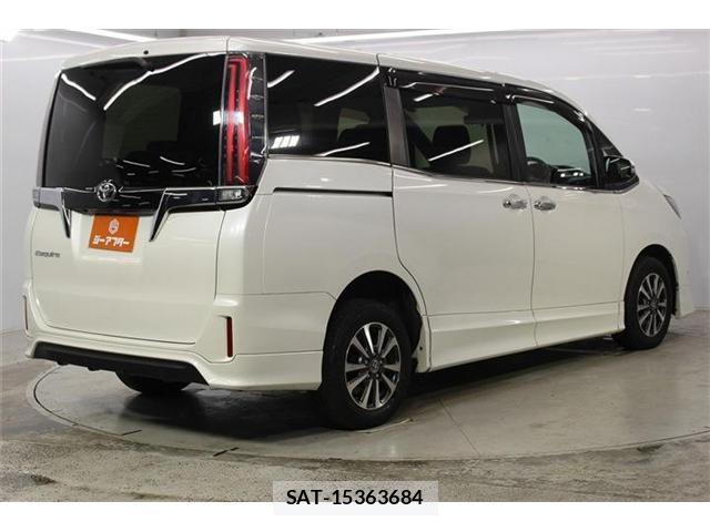 Toyota ESQUIRE 2018-01 8649559-6