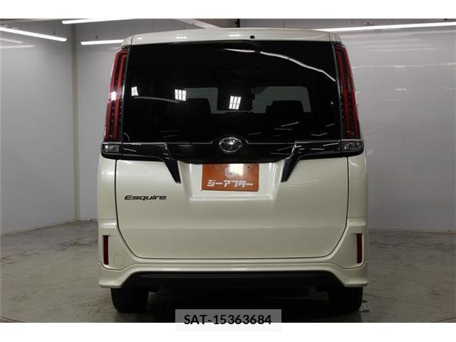 Toyota ESQUIRE 2018-01 8649559-7