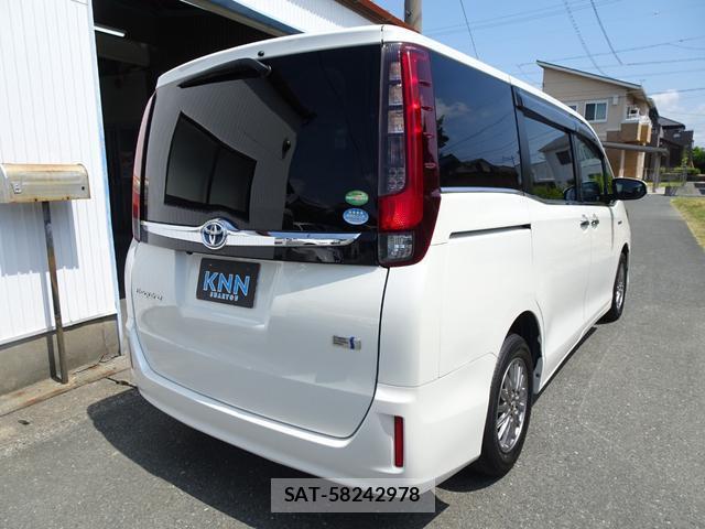 Toyota ESQUIRE 2017-01 8650091-15