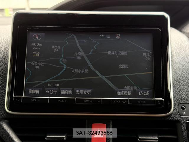 Toyota ESQUIRE 2015-10 8650157-7