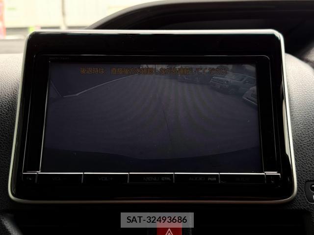 Toyota ESQUIRE 2015-10 8650157-8