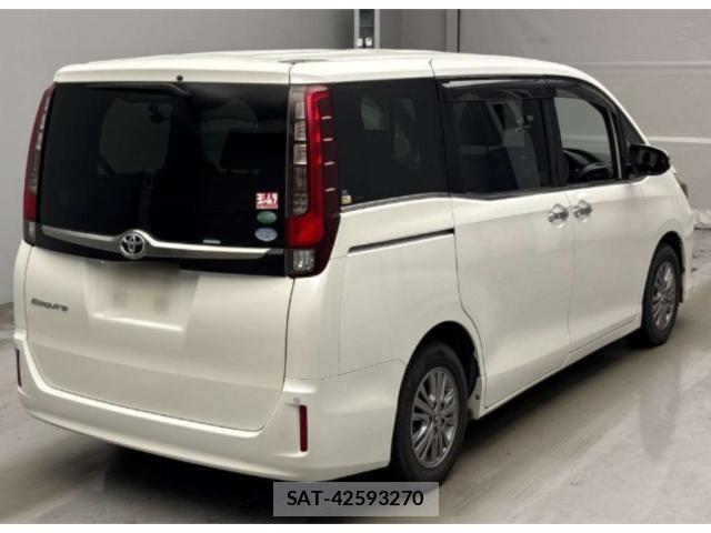 Toyota ESQUIRE 2017 8650415-1