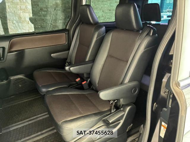 Toyota ESQUIRE 2017-07 8651682-12