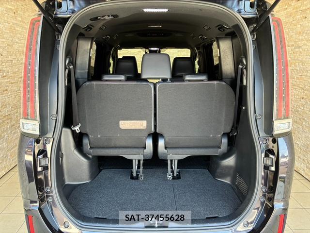 Toyota ESQUIRE 2017-07 8651682-16