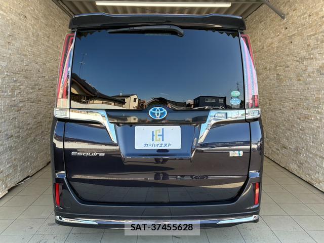 Toyota ESQUIRE 2017-07 8651682-5