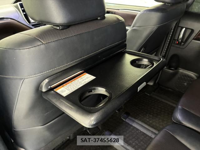 Toyota ESQUIRE 2017-07 8651682-6