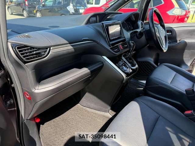 Toyota ESQUIRE 2015-07 8651785-17