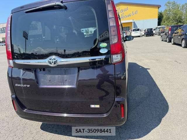 Toyota ESQUIRE 2015-07 8651785-8