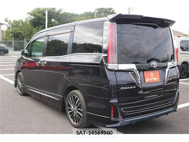 Toyota ESQUIRE 2019-06 8651906-12