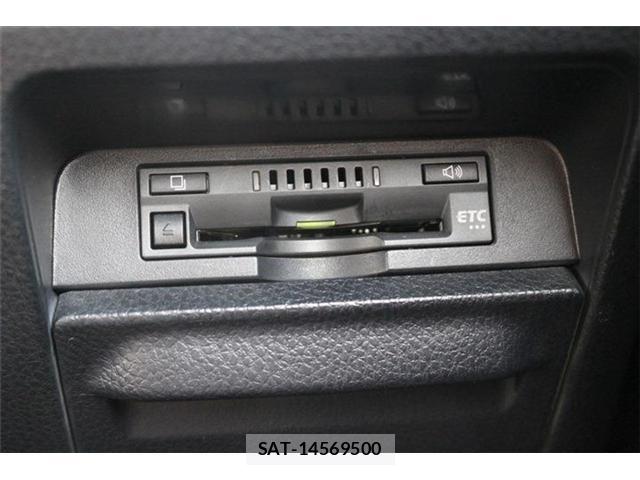 Toyota ESQUIRE 2019-06 8651906-4