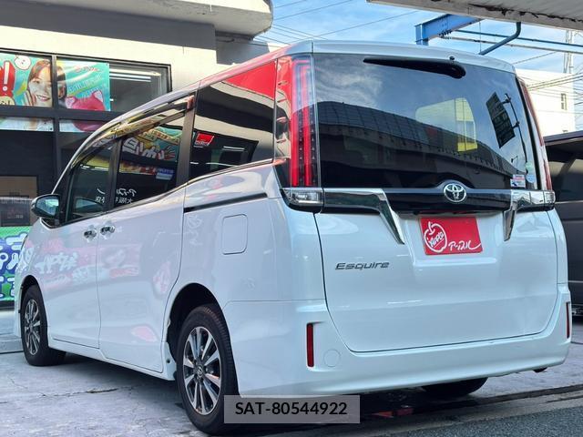Toyota ESQUIRE 2018-06 8652448-12