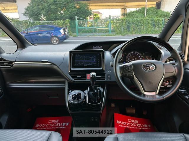 Toyota ESQUIRE 2018-06 8652448-13