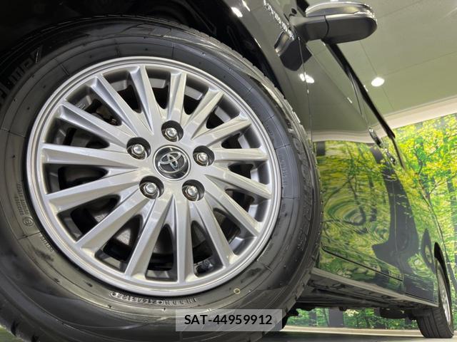 Toyota ESQUIRE 2016-03 8652737-12