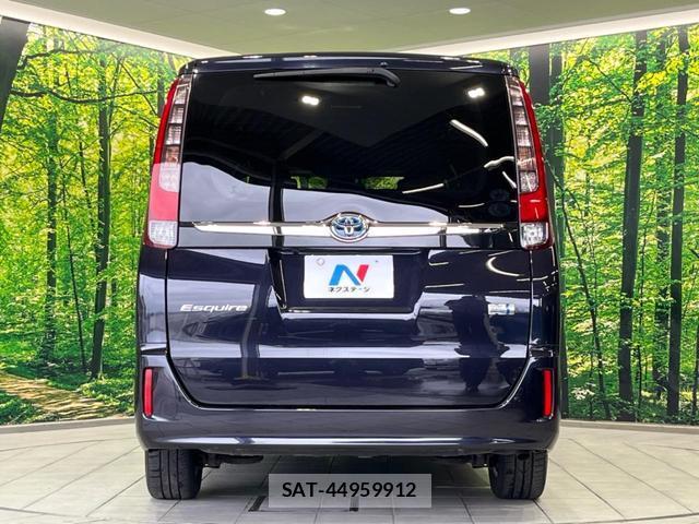 Toyota ESQUIRE 2016-03 8652737-15