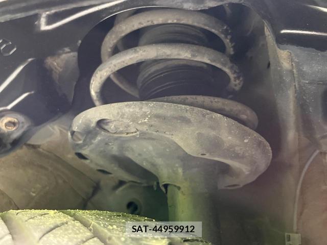 Toyota ESQUIRE 2016-03 8652737-19
