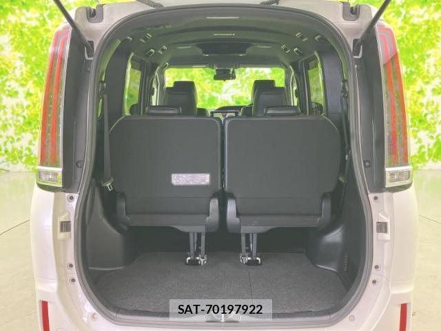 Toyota ESQUIRE 2018-11 8653676-7