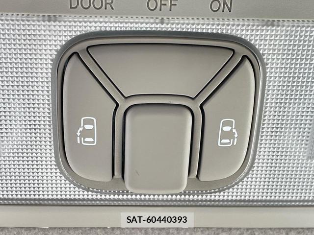 Toyota ESTIMA HYBRID 2012-02 8646822-5