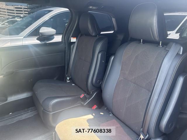 Toyota ESTIMA 2018-10 8647582-2
