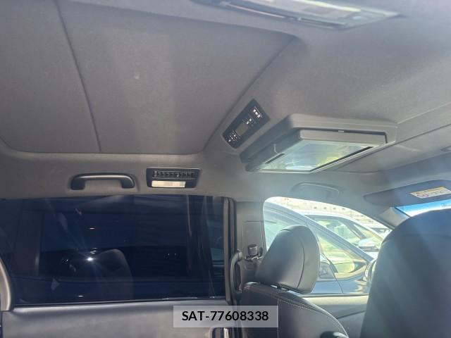 Toyota ESTIMA 2018-10 8647582-7