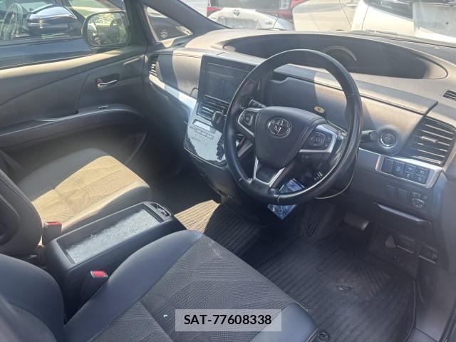 Toyota ESTIMA 2018-10 8647582-9
