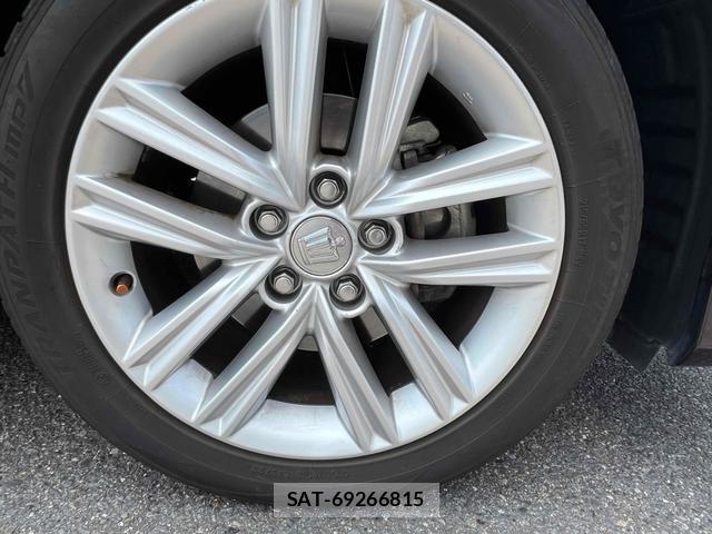 Toyota ESTIMA 2014-10 8647704-9