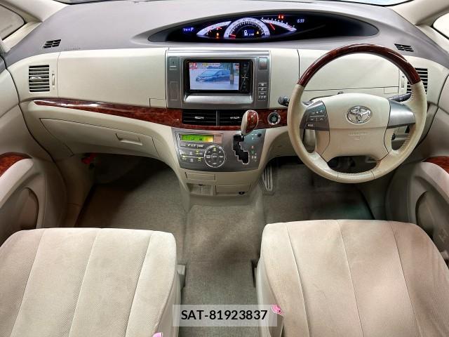 Toyota ESTIMA 2011-03 8652205-9