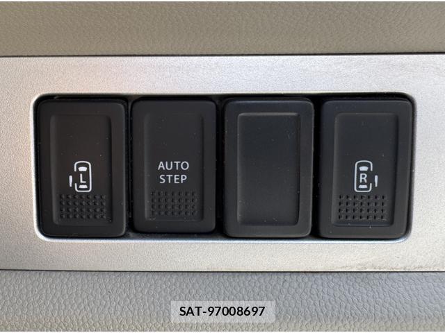 Suzuki EVERY WAGON 2013-12 8647271-2