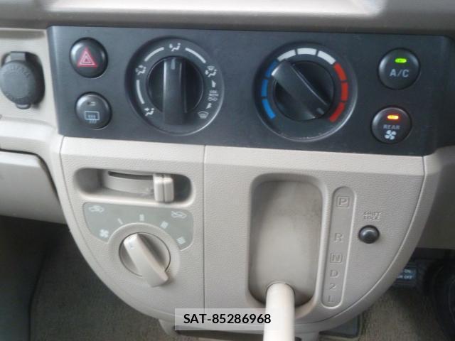 Suzuki EVERY WAGON 2014-03 8651661-11