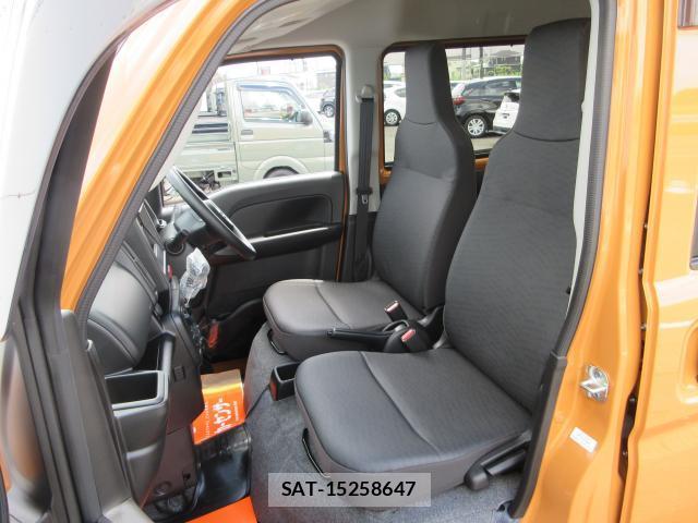Suzuki EVERY 2026-07 8646696-13