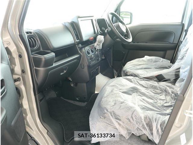 Suzuki EVERY 2026-07 8646972-15