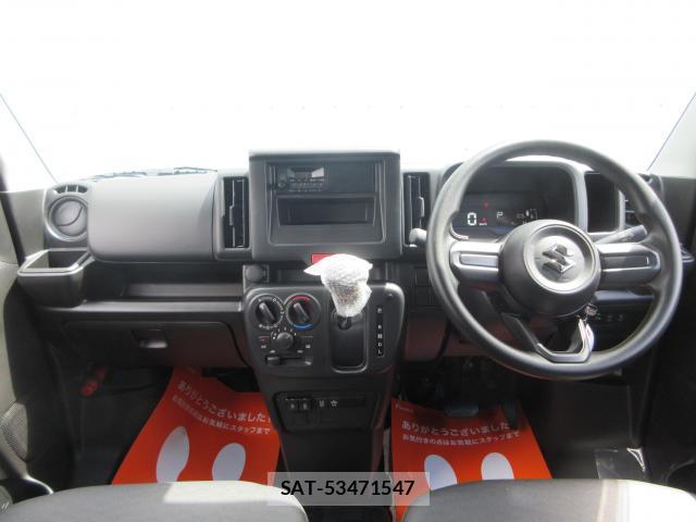 Suzuki EVERY 2026-07 8647132-17