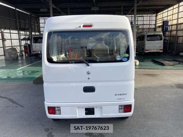 Suzuki EVERY 2020-08 8647797-4