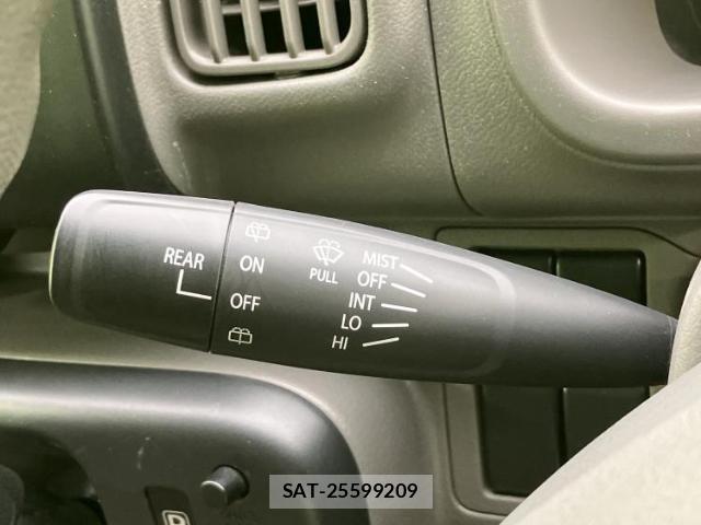 Suzuki EVERY 2023-06 8647955-12
