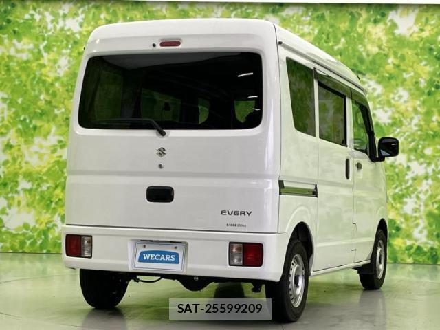 Suzuki EVERY 2023-06 8647955-2