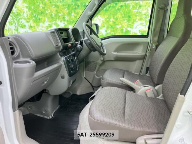 Suzuki EVERY 2023-06 8647955-6