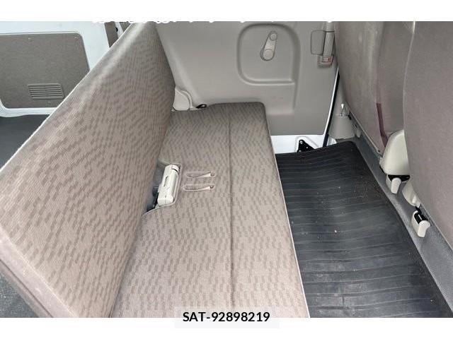 Suzuki EVERY 2022-08 8648110-4