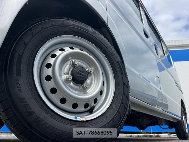 Suzuki EVERY 2023-06 8648446-10