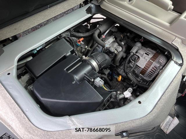 Suzuki EVERY 2023-06 8648446-17