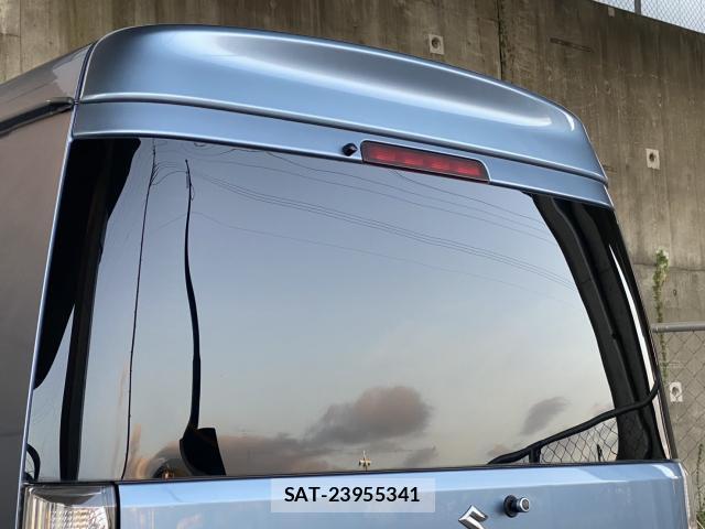 Suzuki EVERY 2011-04 8648692-17