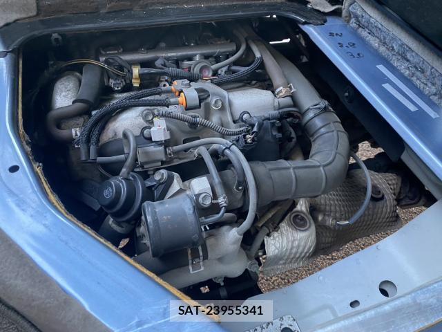 Suzuki EVERY 2011-04 8648692-3