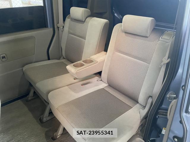 Suzuki EVERY 2011-04 8648692-7