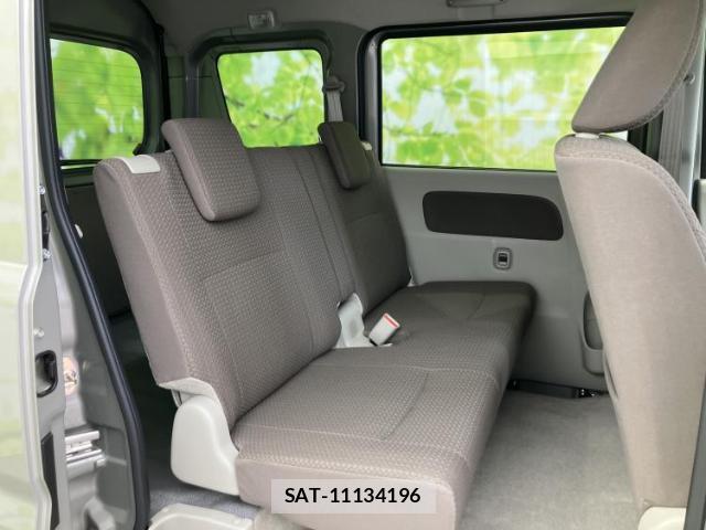 Suzuki EVERY 2025-03 8648823-4