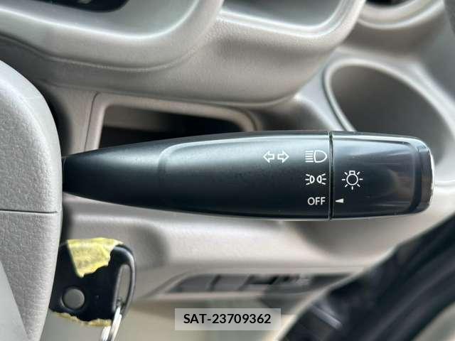 Suzuki EVERY 2016-08 8649110-4