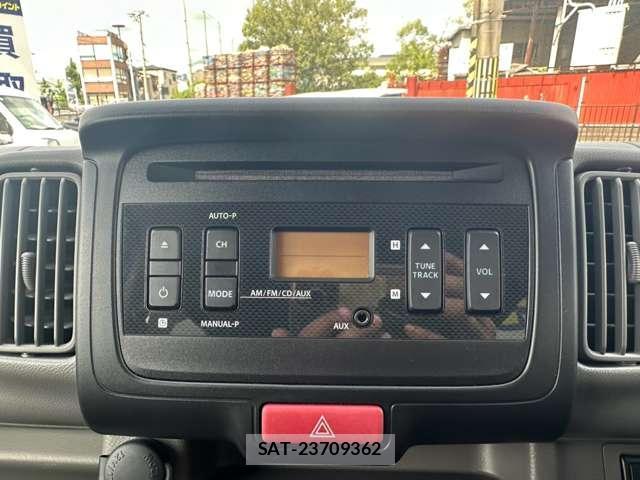 Suzuki EVERY 2016-08 8649110-9