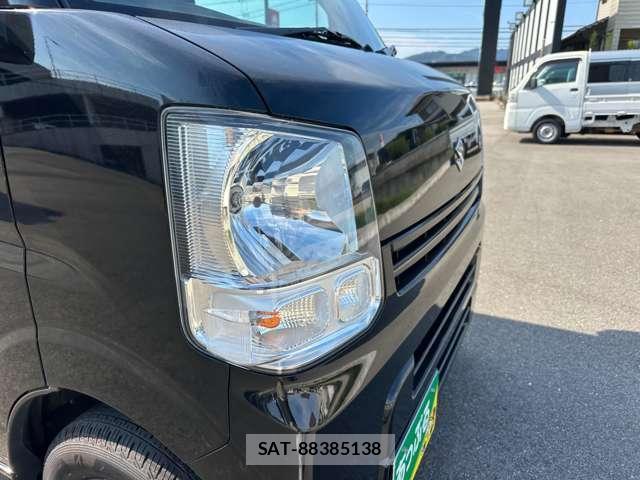 Suzuki EVERY 2021-04 8649314-10