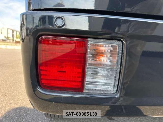 Suzuki EVERY 2021-04 8649314-12