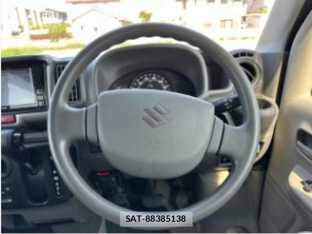 Suzuki EVERY 2021-04 8649314-16