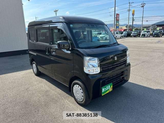 Suzuki EVERY 2021-04 8649314-3